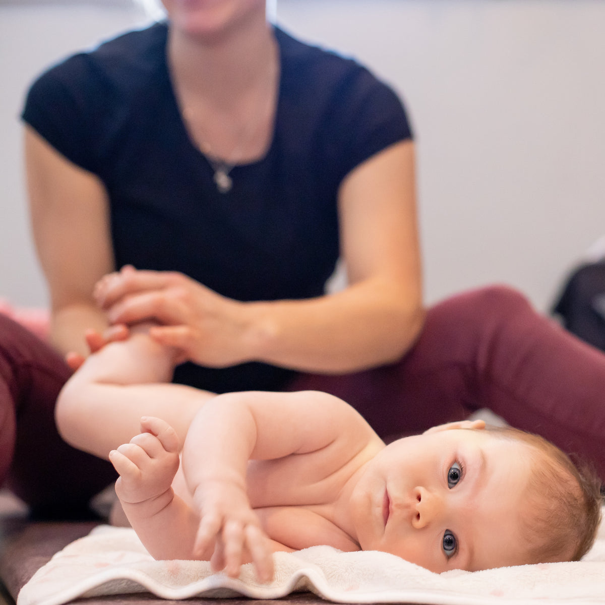 Massage Bébé La Maison Des Familles 